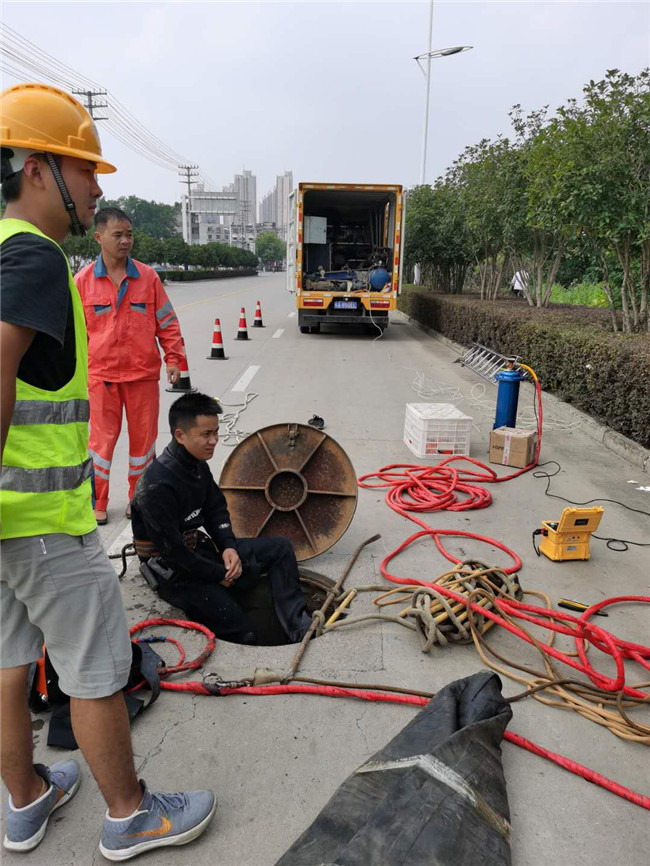 梁子湖翻衬法管道修复技术主要工序