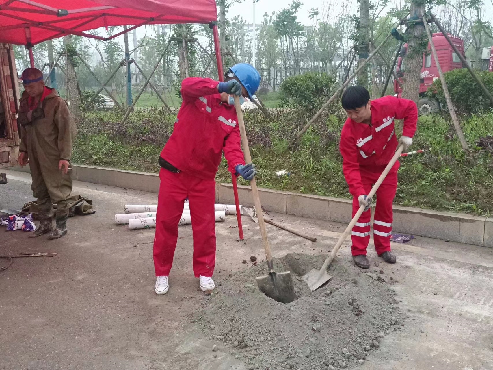 梁子湖管道疏通哪家好】及时进行市政管道清淤