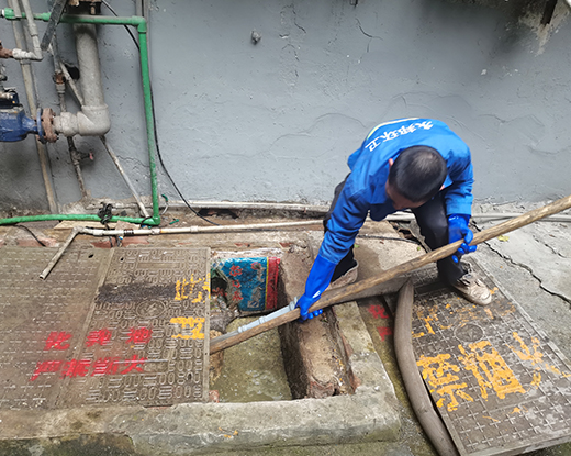 梁子湖清掏化粪池